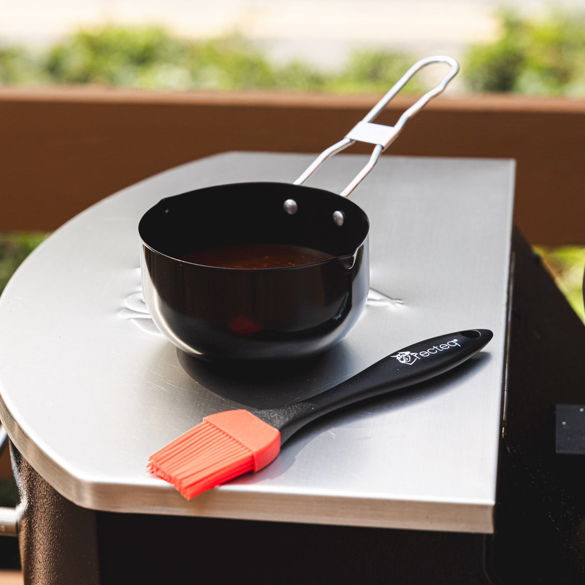 Sauce Pot and Baster